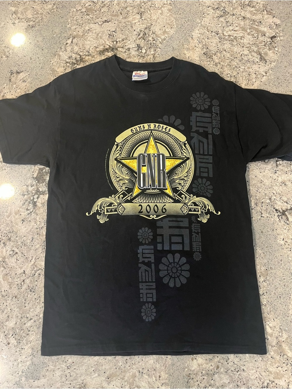 2006 Guns N Roses Double-Sided Band Tee